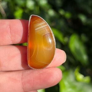 Size 7.25 925 silver plated yellow agate half‎ moon ring